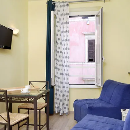 Daplace - Hqh Colosseo 4*