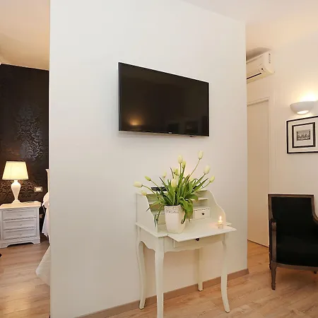 Daplace - Hqh Colosseo 2* Rome