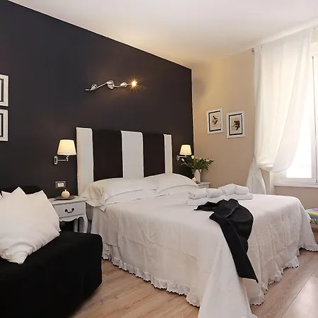 Daplace - Hqh Colosseo Guest house Rome
