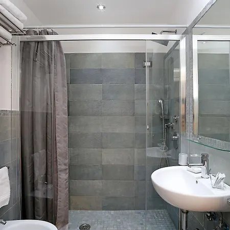 Daplace - Hqh Colosseo Guest house