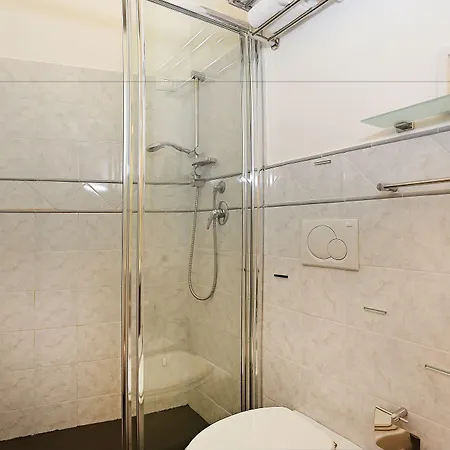 Guest house Daplace - Hqh Colosseo Rome