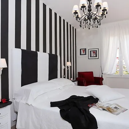 Daplace - Hqh Colosseo Rome