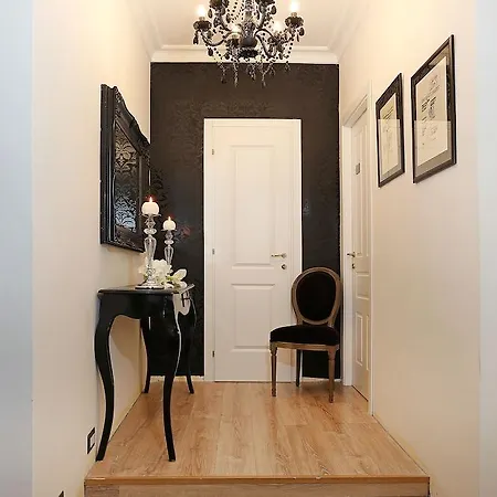Daplace - Hqh Colosseo Guest house 2*