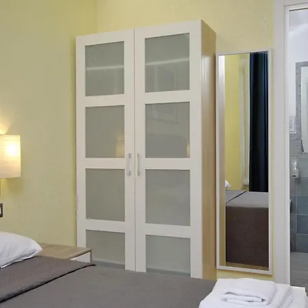 Guest house Daplace - Hqh Colosseo 2*