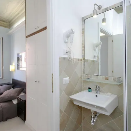 Guest house Daplace - Hqh Colosseo Rome